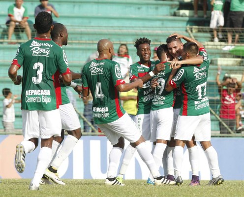 El Yankel Rosenthal, el templo de las mujeres más bellas de la Liga Nacional
