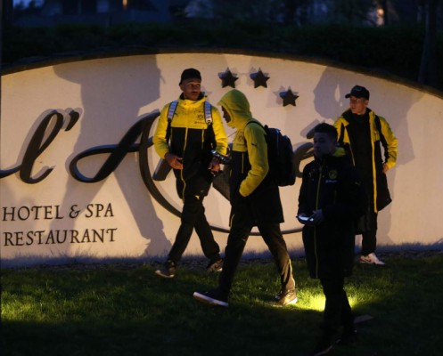 Así quedó el autobús del Borussia Dortmund tras la explosión