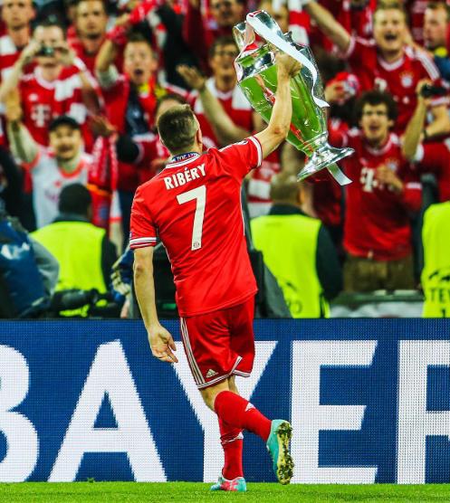 Una leyenda del Bayern Múnich aparece en los archivos de Epstein: Intentó golpearme y la policía...