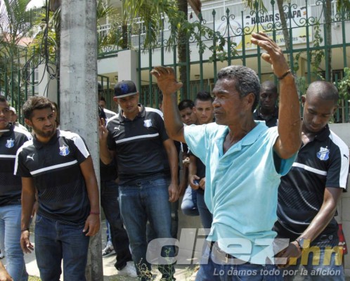 Así fue la captura de un ladrón a manos de los futbolistas del Honduras Progreso