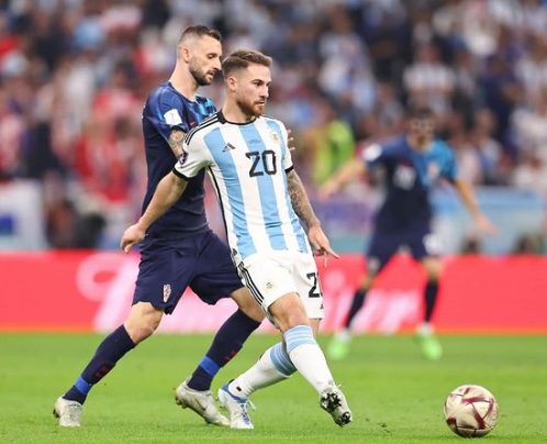 No se lo pueden creer: la reacción de los futbolistas argentinos por jugar la final del Mundial y el mensaje de Di María para Modric