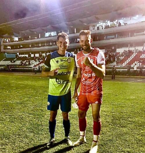 Santiago Molina, exjugador de Olancho FC, anuncia su retiro del fútbol con apenas 28 años; el motivo y su dura carta