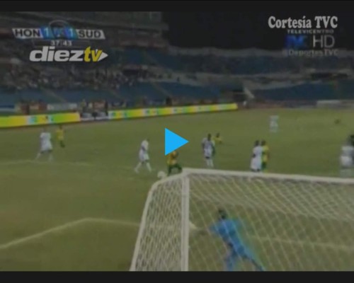 VIDEO: El atajadón de Noel Valladares para mantener el empate ante Sudáfrica