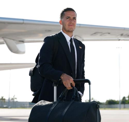 Exceso de aura: Real Madrid aterrizó en Miami para disputar el Mundial de Clubes y así fue recibido