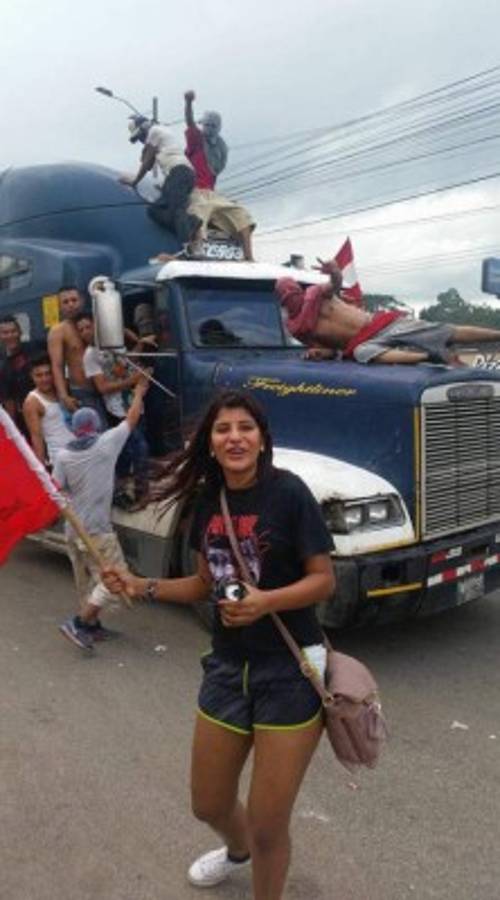 FOTOS: Martes de caos en la zona norte con rastras y postas policiales quemadas