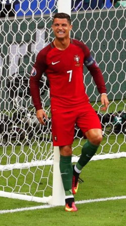 Fotos: El drama de Cristiano Ronaldo por su dura lesión ante Francia