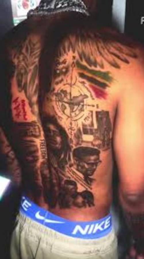 Los increíbles tatuajes de Rashford: por qué lleva referencias de San Cristóbal y Nieves y una cita impactante