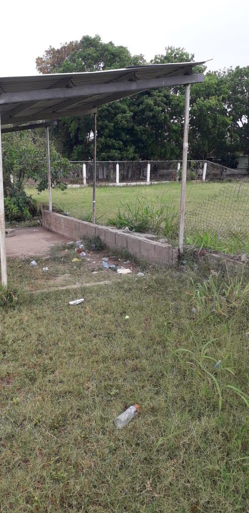 El estadio Milton Flores de La Lima en completo abandono: La detestable forma en cómo entrenan las Ligas Menores