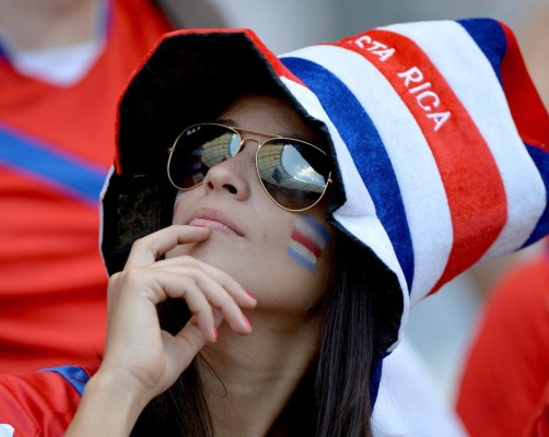 Las mejores imágenes del ambiente en el Costa Rica-Inglaterra