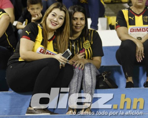 FOTOS: Las chicas más lindas de la Jornada 4 del Clausura