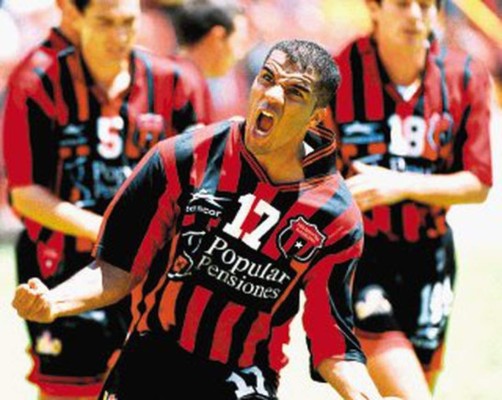 ¡Ficharon con sus archirrivales! Estos jugadores sorprendieron cuando cambiaron de equipo