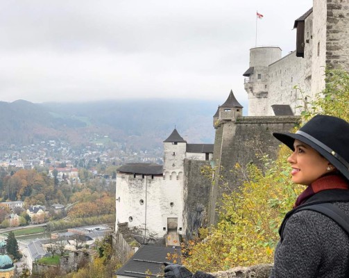 Las vacaciones de ensueño en Europa de Ana Jurka, presentadora hondureña de Telemundo