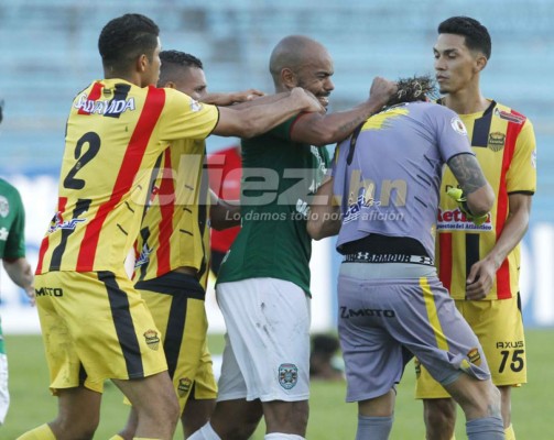 NO VISTE EN TV: Marathón-Real España terminó con zafarrancho y lágrimas