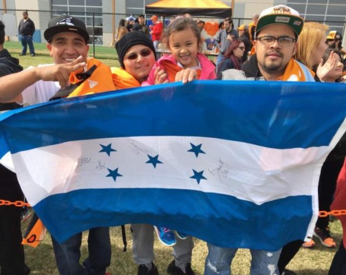 Alberth Elis y Romell Quioto desatan la locura en el entrenamiento del Houston Dynamo