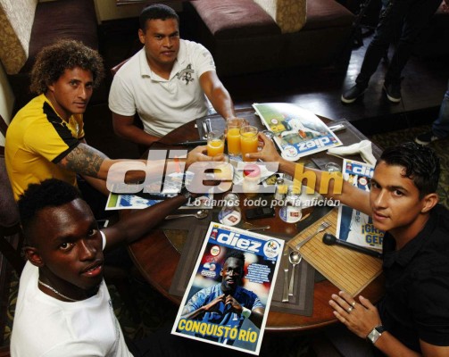 El álbum imperdible de Alberth Elis, el nuevo jugador del Monterrey de México