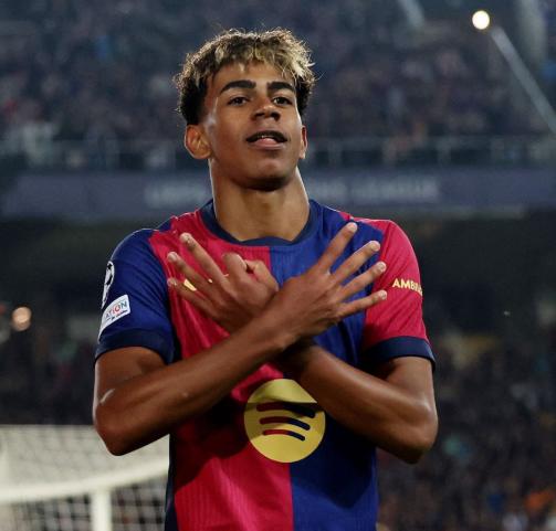 Hansi Flick quiere sentenciar LaLiga: alineación del Barcelona para golear al Real Madrid en el Clásico