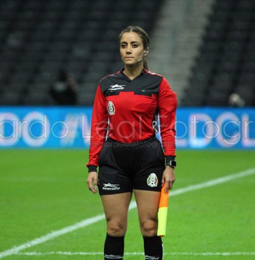Fue despedida del arbitraje mexicano debido a una gran polémica y ahora la rompe en redes sociales (FOTOS)