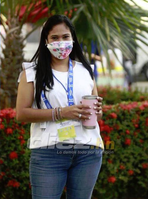 ¡Faltó todo menos belleza! Así lucieron las hermosas mujeres que engalandonaron el vacío estadio Olímpico