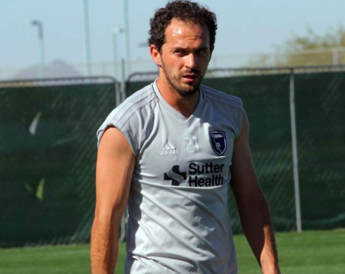 El portero tico Keylor Navas vale igual que toda la Selección de Honduras