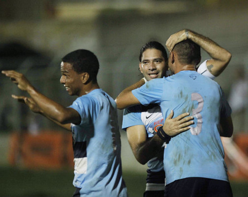 Honduras con plantel completo ante Social Sol