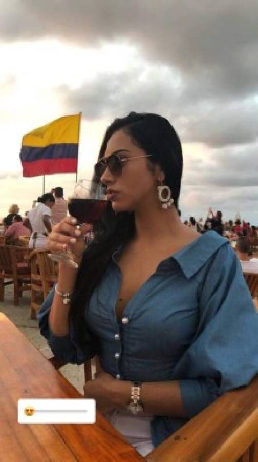 El Feriado Morazánico de Gabriela Salazar en Colombia