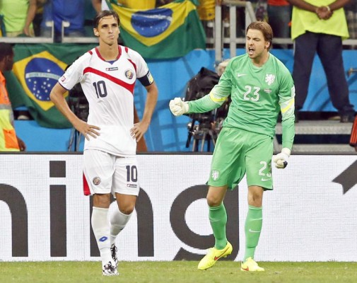 Bryan Ruiz, de su penal fallado: 'Tenía la confianza de meterlo”
