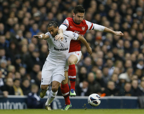 Tottenham se impone en el derby londinense.