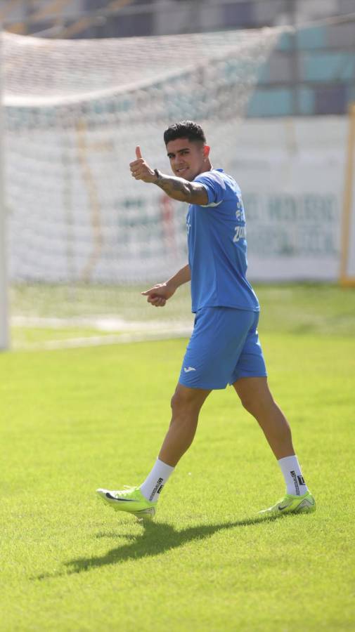 Honduras cerró filas previo al viaje a México; un titular entrenó separado del grupo y otro se recuperó para el juego en Toluca