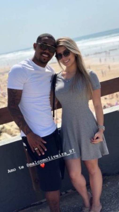 ¿Quién era? La sexy rubia con la que Malcom fue visto en Ibiza