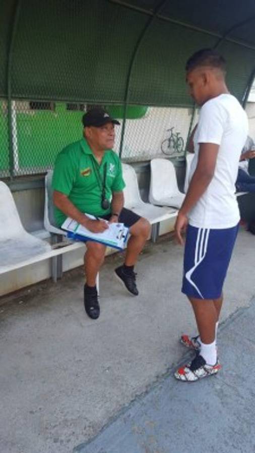 BOMBA: Ex del Motagua entrena con Olimpia, Platense va por este volante y Wilmer Fuentes es noticia