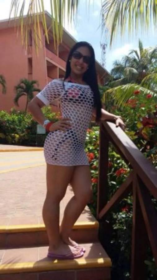 Izza Alfaro la espectacular reina de la zumba en Honduras