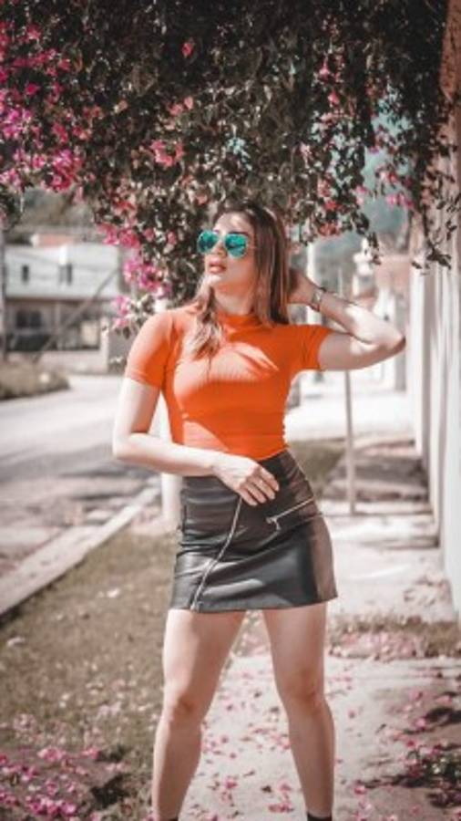 FOTOS: Así es Astrid Erazo, la fanática número uno del Olimpia y una belleza de la televisión