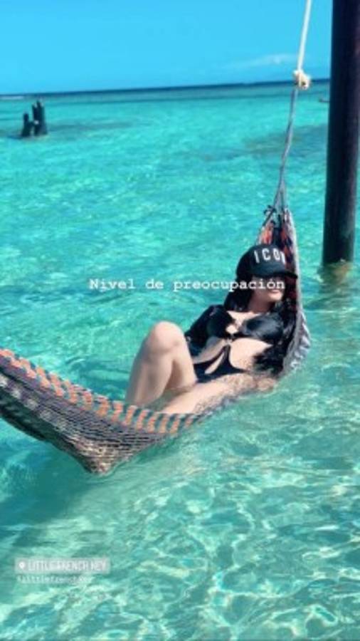 ¿Romance a la vista? Alberth Elis y la despampanante mexicana con la que vacaciona en Roatán