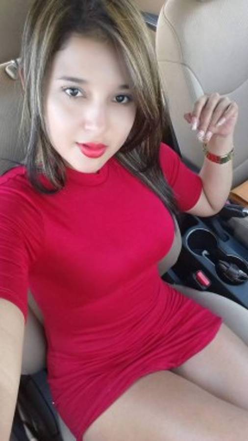 FOTOS: Así es Jeimi, la sexy aficionada de Marathón que enamora en los estadios