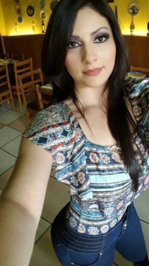 FOTOS: ¡Así luce la preciosa hondureña Ariana Herchi!