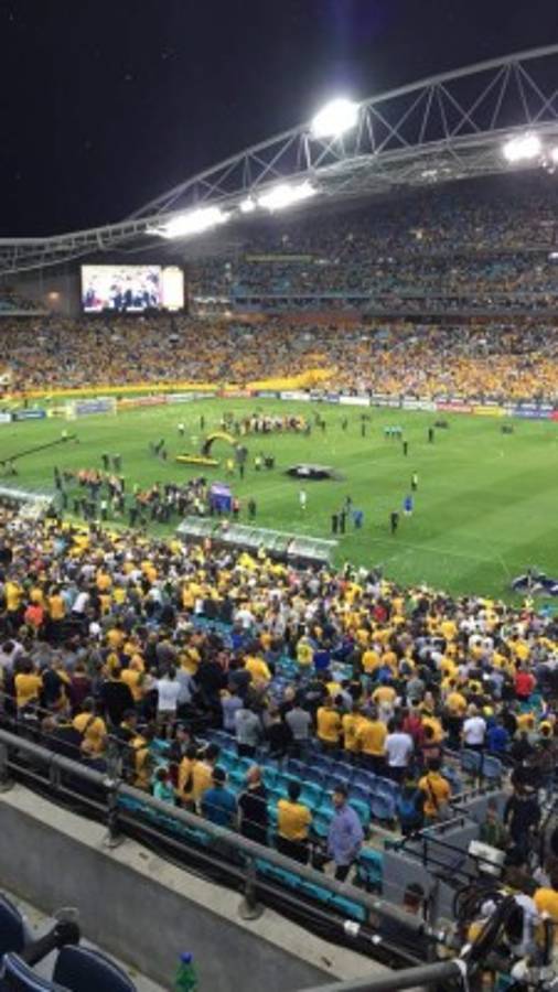 La otra cara de la moneda: Así festejó Australia el pase a Rusia 2018