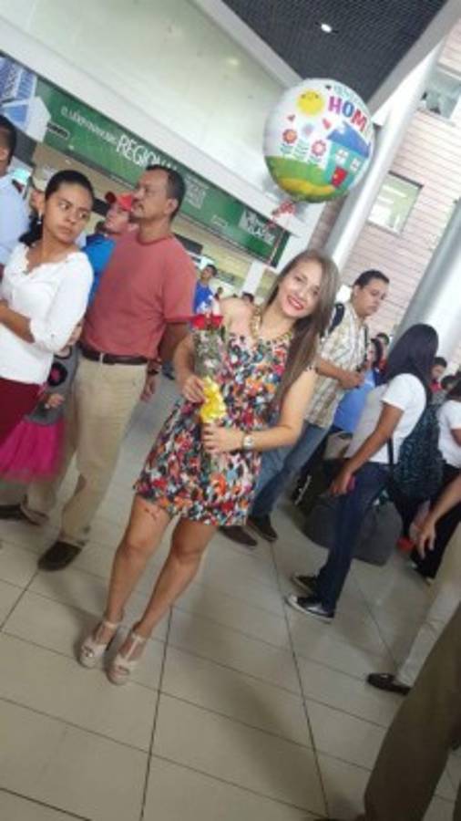 Así es Delma Merari, la futura esposa del delantero Erick Andino