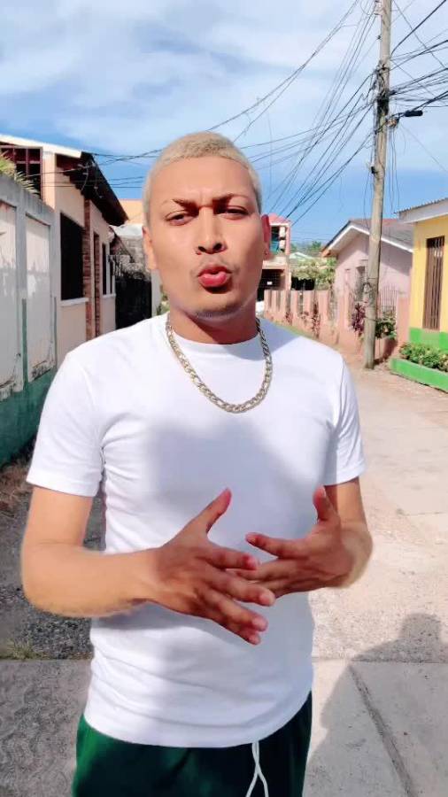 ¿Quién es Supremo, el TikToker que mantiene una “guerra” en redes con Romell Quioto y por qué se volvieron enemigos?