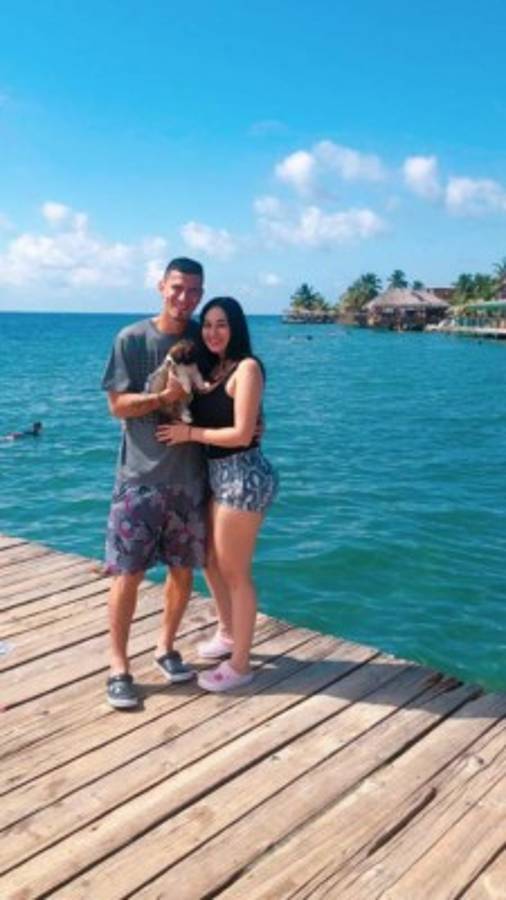 Azaria Torres, la linda novia de jugador extranjero de Liga Nacional