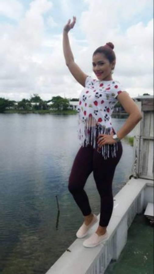 Cecilia Landa, la encantadora novia del jugador del Motagua Deybi Flores