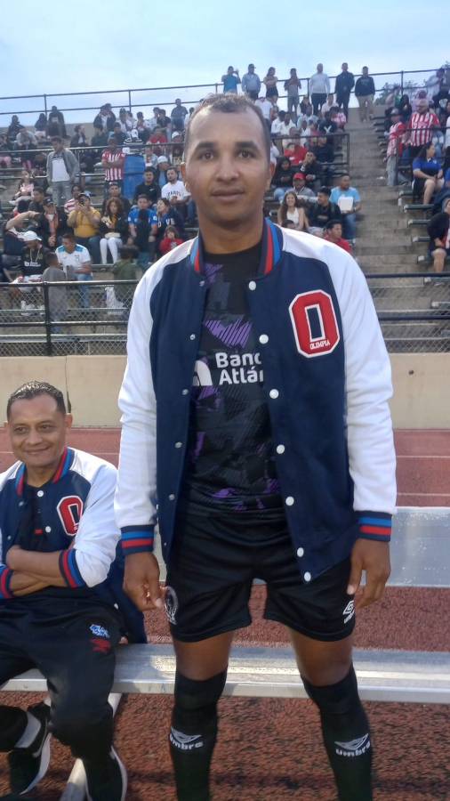 Olimpia deslumbra con ambientazo en New Orleans: banderazo y tremenda asistencia en amistoso