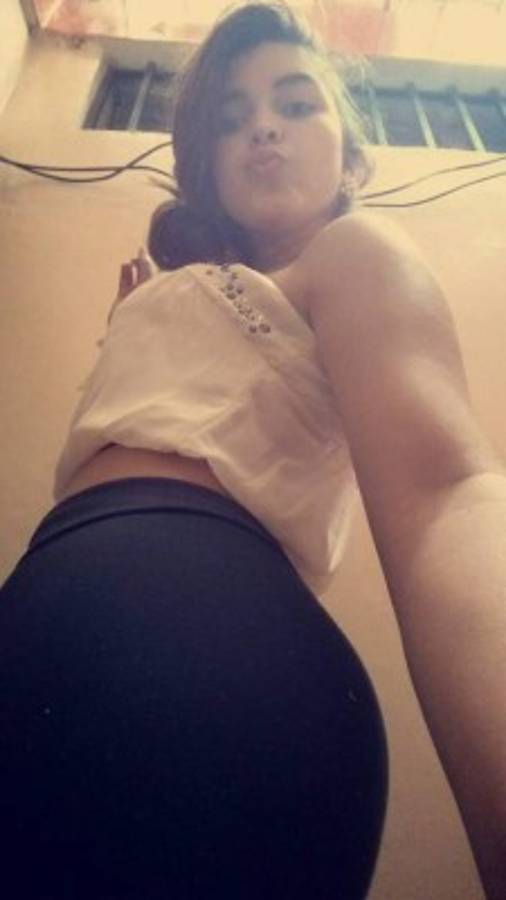 Esthefany Rodríguez, la guapísima catracha que flechó a futbolista colombiano