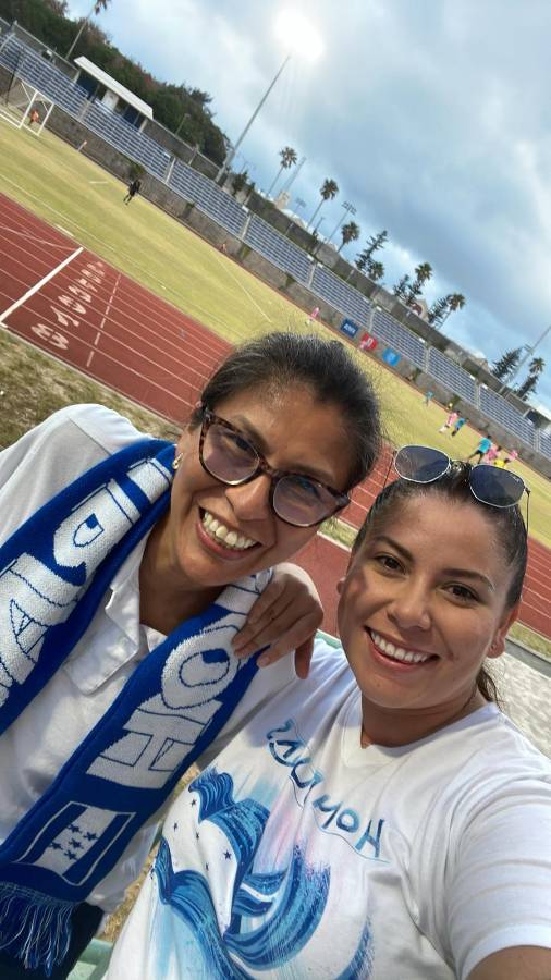 FOTOS: Chelito Martínez debuta con Honduras y le pasaron la ‘cero’; las catrachas en Bermudas y festejo de la ‘H’