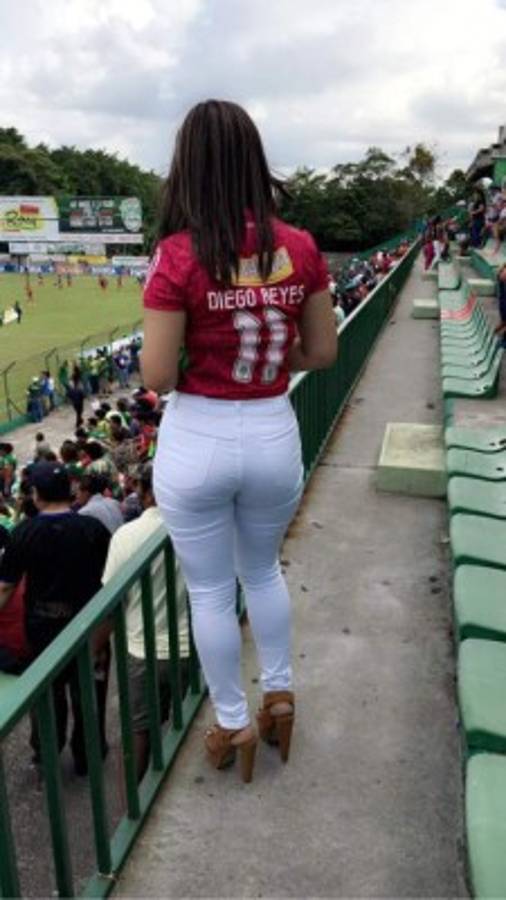 Conocé a Pamela Hernández, la bella novia del delantero de Marathón y la Selección, Diego Reyes