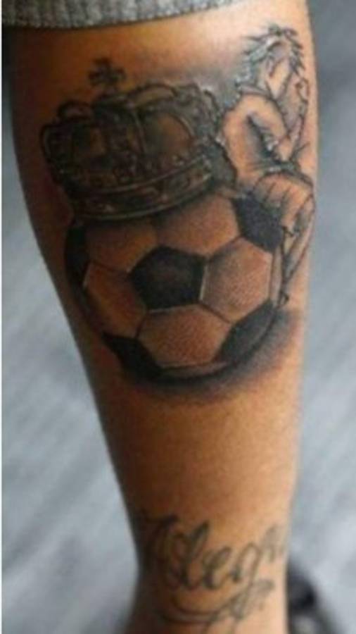 Neymar: El significado de todos sus tatuajes, desde un niño descalzo hasta sus superhéroes favoritos