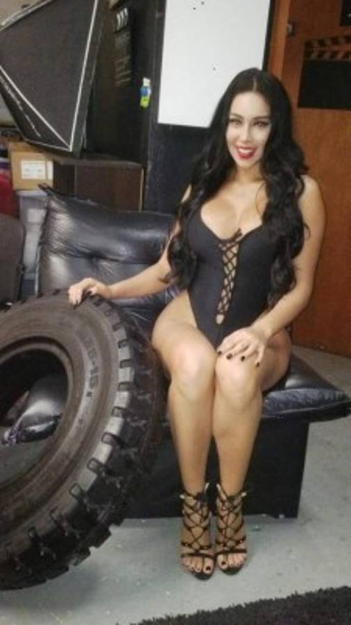 GALERÍA: Conocé a la venezolana más atrevida con los deportes extremos