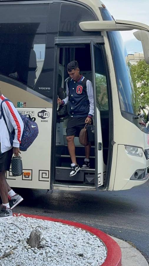 Olimpia llega a New Orleans; así fue su recibimiento y la sorpresa para Pedro Troglio ¿compraron regalos?