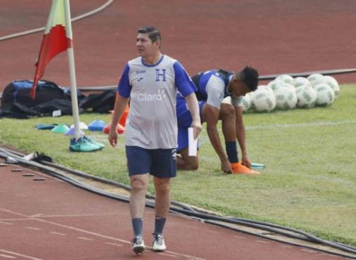 SelecciÃ³n juvenil Sub-23 de Honduras - Torneo PreolÃ­mpico Microciclo de entrenamiento 2019 - Arnold Cruz, nuevo asistente tÃ©cnico