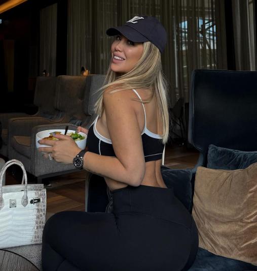 Wanda Nara hizo una inesperada revelación: Estoy hablando con un futbolista del Mundial de Clubes