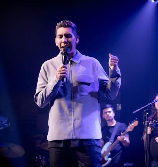 Así es la nueva vida del jugador brasileño Roberto Firmino, quien se convirtió en pastor evangélico y hasta fundó su iglesia